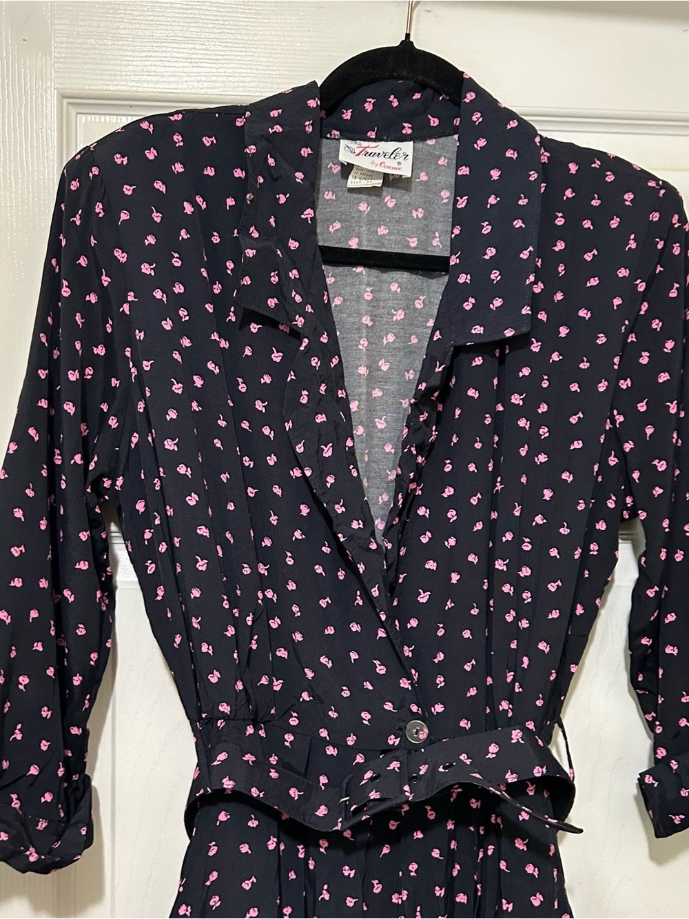 Vintage Black Pink Floral Dress Retro Belted Rayon The Traveler by Connie Sz 14 - Picture 2 of 7